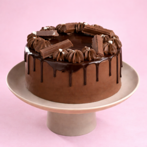 Kit Kat Chocolate Drip Cake